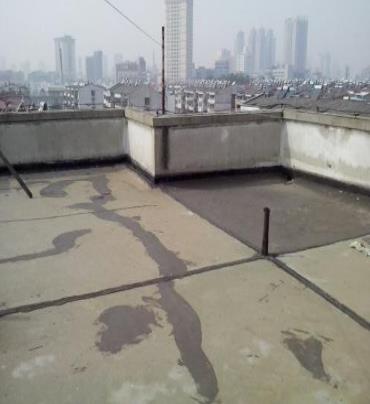 柳北漏水维修 楼顶漏水是什么原因，楼顶漏水维修方法是什么?